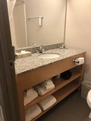 Standard Oda, 1 En Büyük (King) Boy Yatak, Sigara İçilmez, Buzdolabı