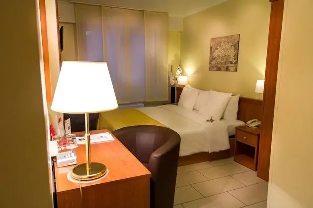 Classic Oda, 1 Çift Kişilik Yatak, Ek Bina (Converts to 2 Twin Beds)