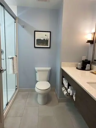 Standard Oda, 2 Büyük (Queen) Boy Yatak, Sigara İçilmez, Buzdolabı ve Mikrodalga