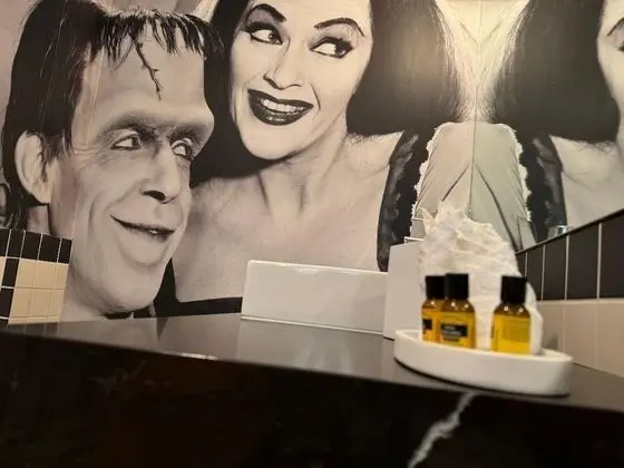 Deluxe Tek Büyük Yataklı Oda, 2 Çift Kişilik Yatak