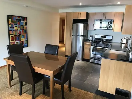 Süit, 1 En Büyük (King) Boy Yatak, Nehir Manzaralı (Kitchen & Patio, No Pets)