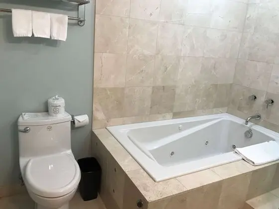 Süit, 1 En Büyük (King) Boy Yatak, Nehir Manzaralı (Kitchen & Patio, No Pets)