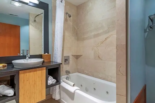 Süit, Birden Çok Yatak, Nehir Manzaralı