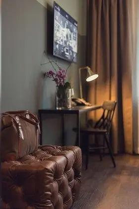 Standard Oda, 1 Büyük (Queen) Boy Yatak, Sigara İçilmez