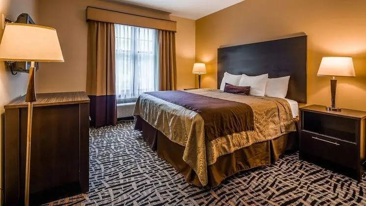 Süit, 1 En Büyük (King) Boy Yatak, Sigara İçilmez, Sıcak Su Küveti (Walk-in Shower;with Sofabed)