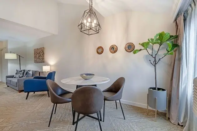Süit, Birden Çok Yatak, Sigara İçilmez, Buzdolabı ve Mikrodalga (Living Room;with Sofabed)