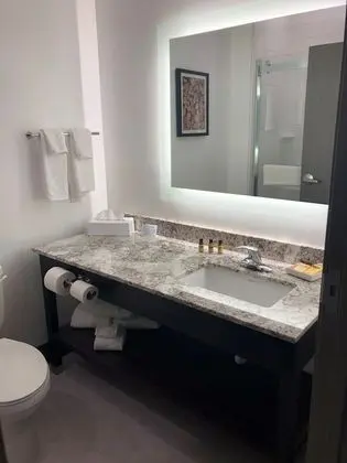 Standard Oda, 1 En Büyük (King) Boy Yatak, Sigara İçilmez, Mikrodalga