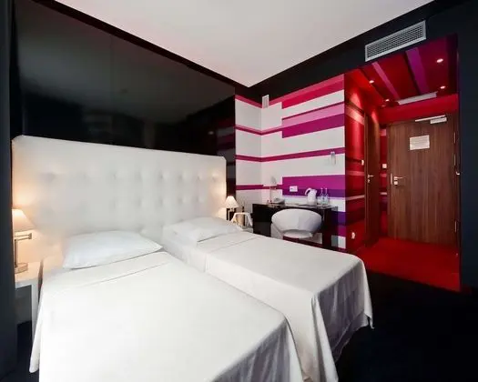 Premium Oda, 2 Tek Kişilik Yatak, Sigara İçilmez, Buzdolabı