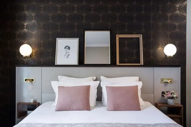 Junior Süit, 1 En Büyük (King) Boy Yatak, Sigara İçilmez (with Sofabed)