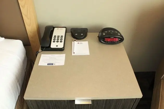 Standard Oda, 1 En Büyük (King) Boy Yatak, Sigara İçilmez, Küçük Mutfak