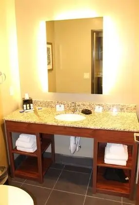 Standard Oda, 1 En Büyük (King) Boy Yatak, Sigara İçilmez, Küçük Mutfak