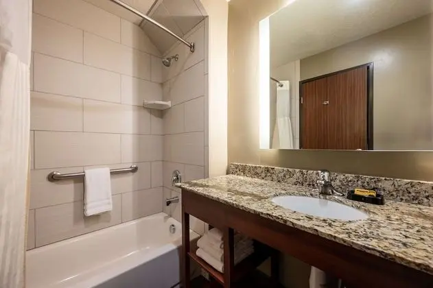 Standard Oda, 1 En Büyük (King) Boy Yatak, Sigara İçilmez, Küçük Mutfak