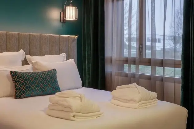 Classic Oda, 1 Büyük (Queen) Boy Yatak, Sigara İçilmez