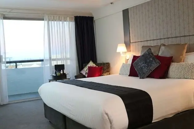 Deluxe Oda, 1 Büyük (Queen) Boy Yatak, Balkon, Şehir Manzaralı