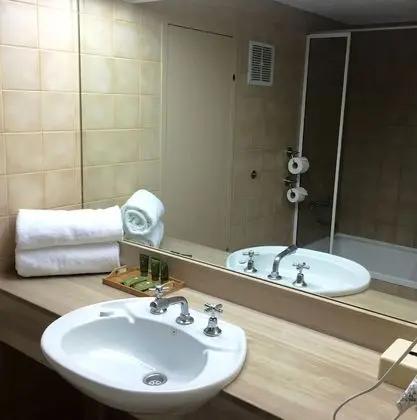 Standard Oda, 2 Tek Kişilik Yatak, Sigara İçilmez, Balkon