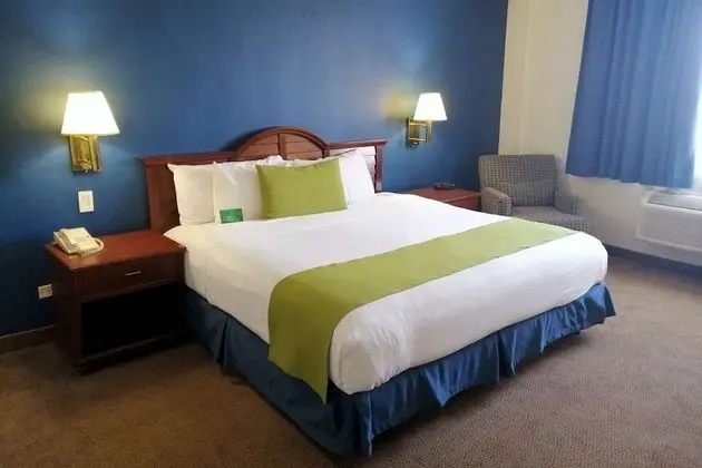 Standard Oda, 1 En Büyük (King) Boy Yatak, Sigara İçilmez