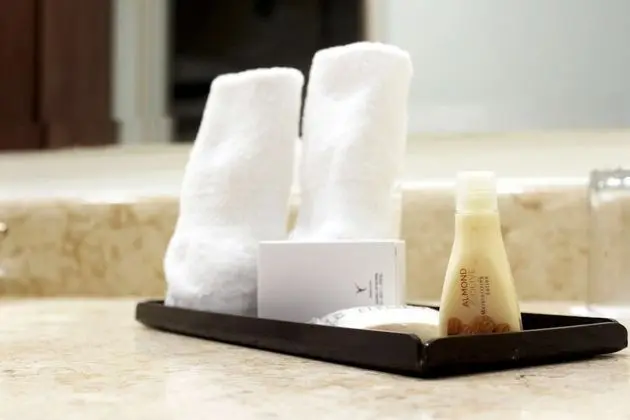 Süit, 1 En Büyük (King) Boy Yatak, Sigara İçilmez