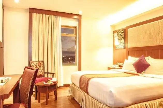 Deluxe Oda, 1 Çift Kişilik Yatak, Sigara İçilmez, Küvet