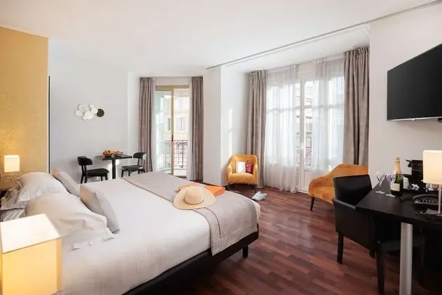 Deluxe Oda, 1 En Büyük (King) Boy Yatak, Sigara İçilmez (Twin bed on request)