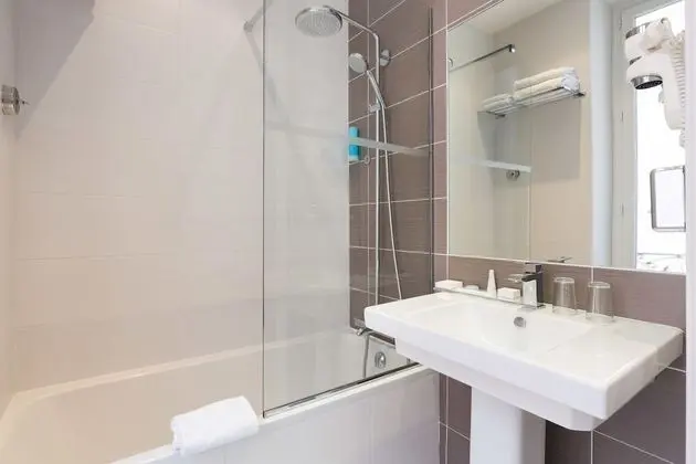 Standard Oda, 1 En Büyük (King) Boy Yatak, Sigara İçilmez (Twin bed on request)