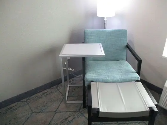 Standard Oda, 2 Büyük (Queen) Boy Yatak, Sigara İçilmez, Buzdolabı ve Mikrodalga