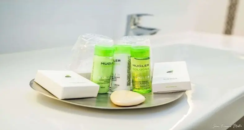 Junior Süit, 1 Büyük (Queen) Boy Yatak, Sigara İçilmez (Larger Room;with Sofabed)