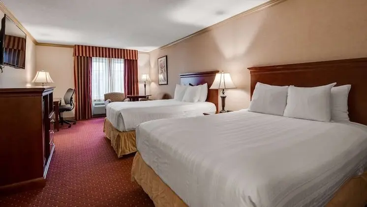 Standard Oda, 2 Çift Kişilik Yatak, Engellilere Uygun, Küvet