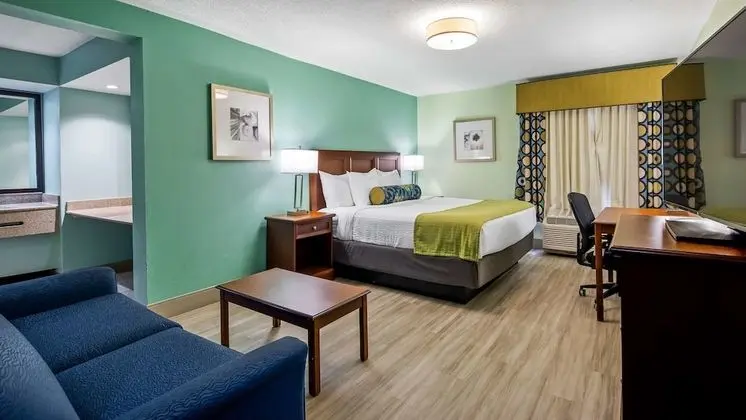 Standard Oda, 1 En Büyük (King) Boy Yatak, Sigara İçilmez (Oversized Room;with Sofabed)