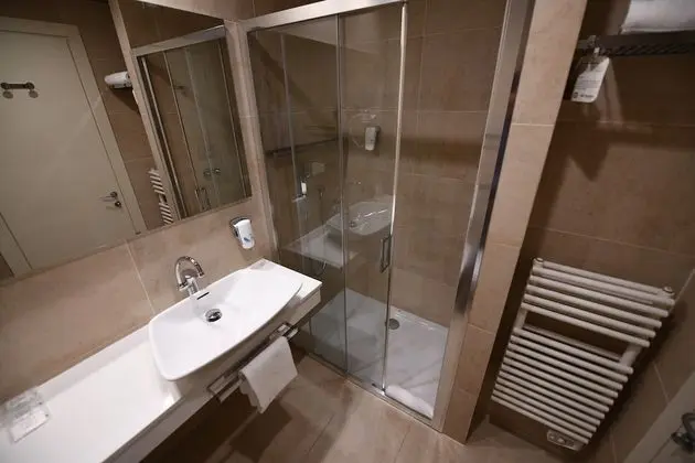 Standard Oda, 1 Tek Kişilik Yatak, Sigara İçilmez