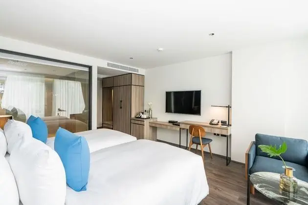 Deluxe Oda, 2 Tek Kişilik Yatak, Sigara İçilmez, Havuz Manzaralı (Shower Only)