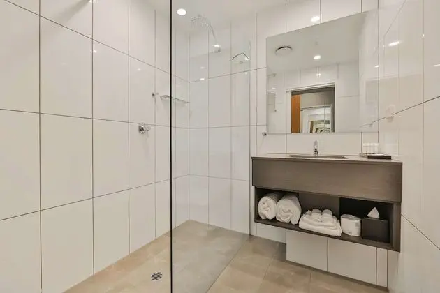 Executive Süit, 1 En Büyük (King) Boy Yatak, Balkon, Göl Manzaralı