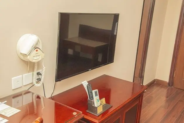 Standard Oda, 1 En Büyük (King) Boy Yatak, Sigara İçilmez, Avlu Manzaralı