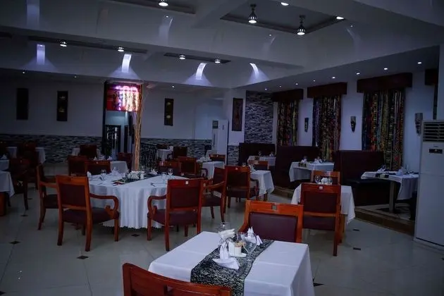 Standard Oda, 1 En Büyük (King) Boy Yatak, Sigara İçilmez, Şehir Manzaralı