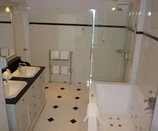 Deluxe Oda, 1 Çift Kişilik Yatak, Sigara İçilmez