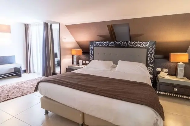 Family Oda, 1 En Büyük (King) Boy Yatak, Sigara İçilmez, Balkon (Sofabed is a double bed)