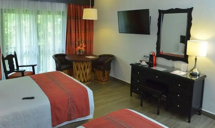 Deluxe Oda, 2 Çift Kişilik Yatak, Sigara İçilmez