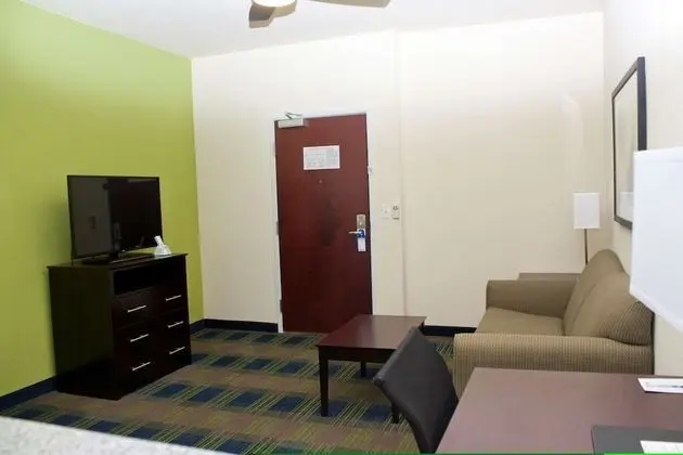 Süit, 1 En Büyük (King) Boy Yatak, Sigara İçilmez, Küçük Mutfak