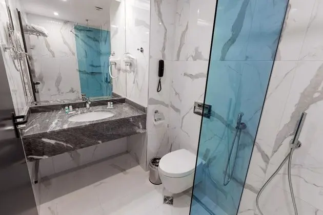 Standard Oda, 2 Tek Kişilik Yatak, Balkon, Havuz Manzaralı