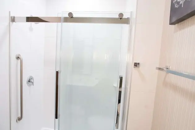 Standard Oda, 1 En Büyük (King) Boy Yatak, Sigara İçilmez, Buzdolabı ve Mikrodalga