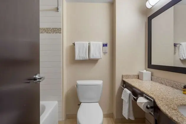 Standard Oda, 2 Büyük (Queen) Boy Yatak, Sigara İçilmez, Buzdolabı ve Mikrodalga