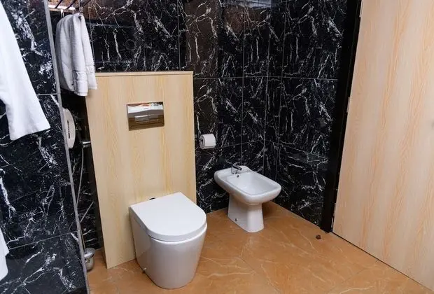 Standard Oda, 1 En Büyük (King) Boy Yatak, Sigara İçilmez, Havuz Manzaralı