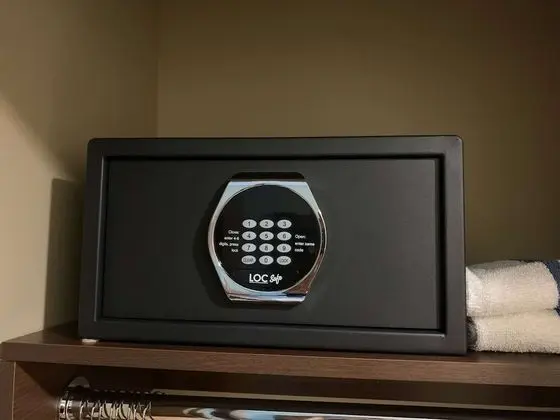 Standard Oda, 2 Büyük (Queen) Boy Yatak, Sigara İçilmez, Buzdolabı ve Mikrodalga