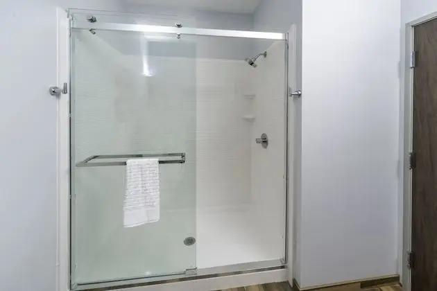 Standard Oda, 1 En Büyük (King) Boy Yatak, Sigara İçilmez, Buzdolabı