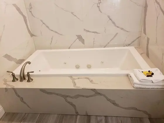 Süit, Birden Çok Yatak, Sigara İçilmez, Sıcak Su Küveti (with Sofabed)