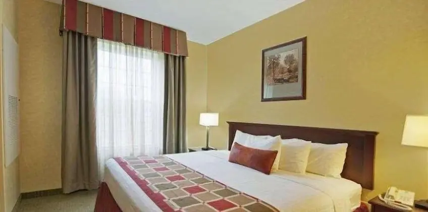 Standard Oda, 1 En Büyük (King) Boy Yatak, Engellilere Uygun, Küvet