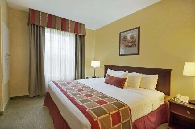 Standard Oda, 1 En Büyük (King) Boy Yatak, Engellilere Uygun, Küvet