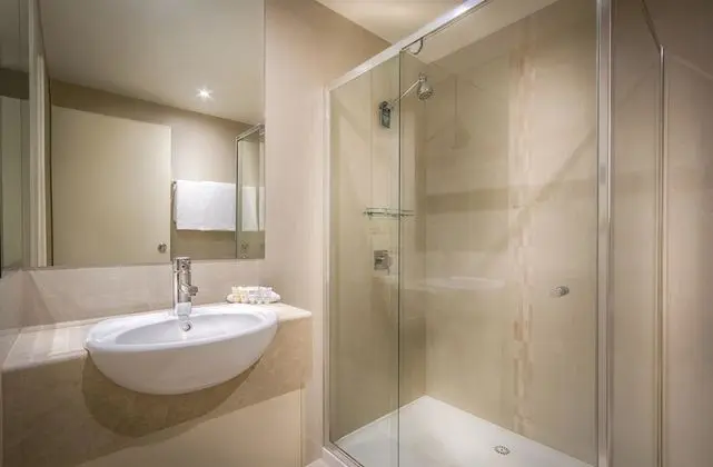 Deluxe Oda, 2 Tek Kişilik Yatak, Sigara İçilmez (Walk-in Shower)