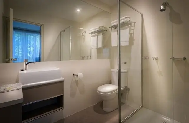 Executive Oda, 1 Büyük (Queen) Boy Yatak, Sigara İçilmez (Walk-in Shower;Larger Room)