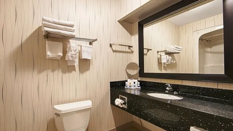 Standard Oda, 1 Büyük (Queen) Boy Yatak, Sigara İçilmez, Buzdolabı ve Mikrodalga