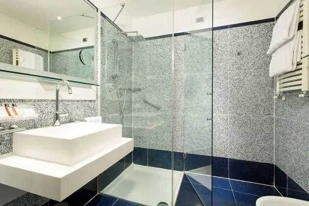 Superior Oda, 1 En Büyük (King) Boy Yatak